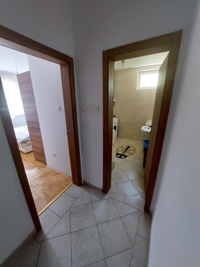 Apartman Bujisic Pluzine Luaran gambar